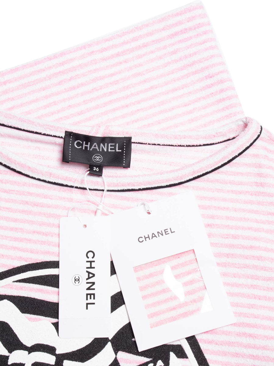 CHANEL CC Logo Cotton Terrycloth La Pausa T-Shirt Unisex Pink