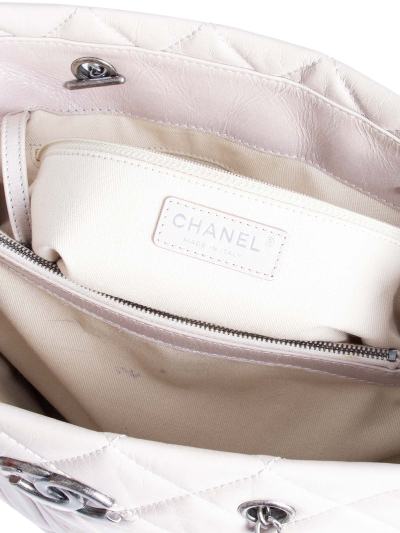 CHANEL CC Logo Quilted Leather Grand Shopper Bag Light Taupe-designer resale