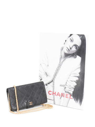 CHANEL CC Logo Quilted Leather Kiss Lock Wallet on Chain Black-designer resale