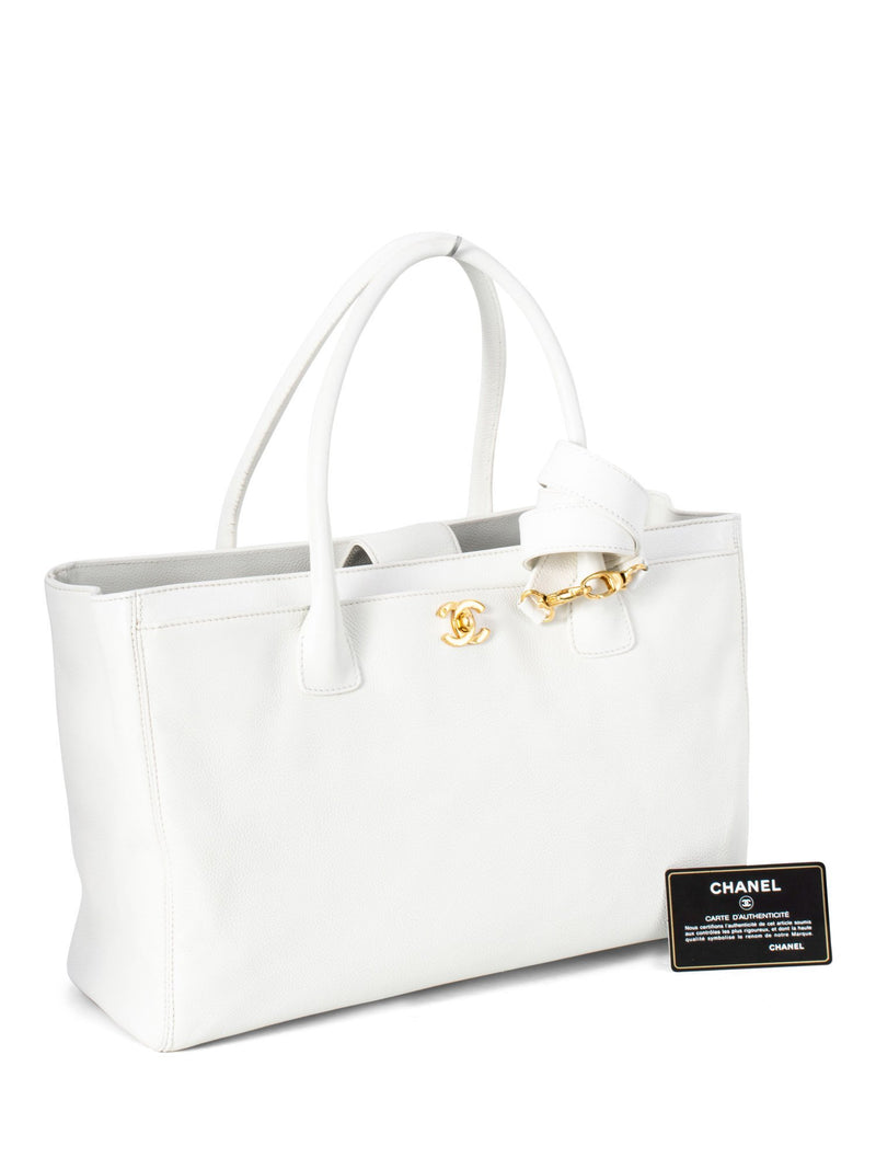 CHANEL Caviar Leather Cerf Executive Shopper Tote White