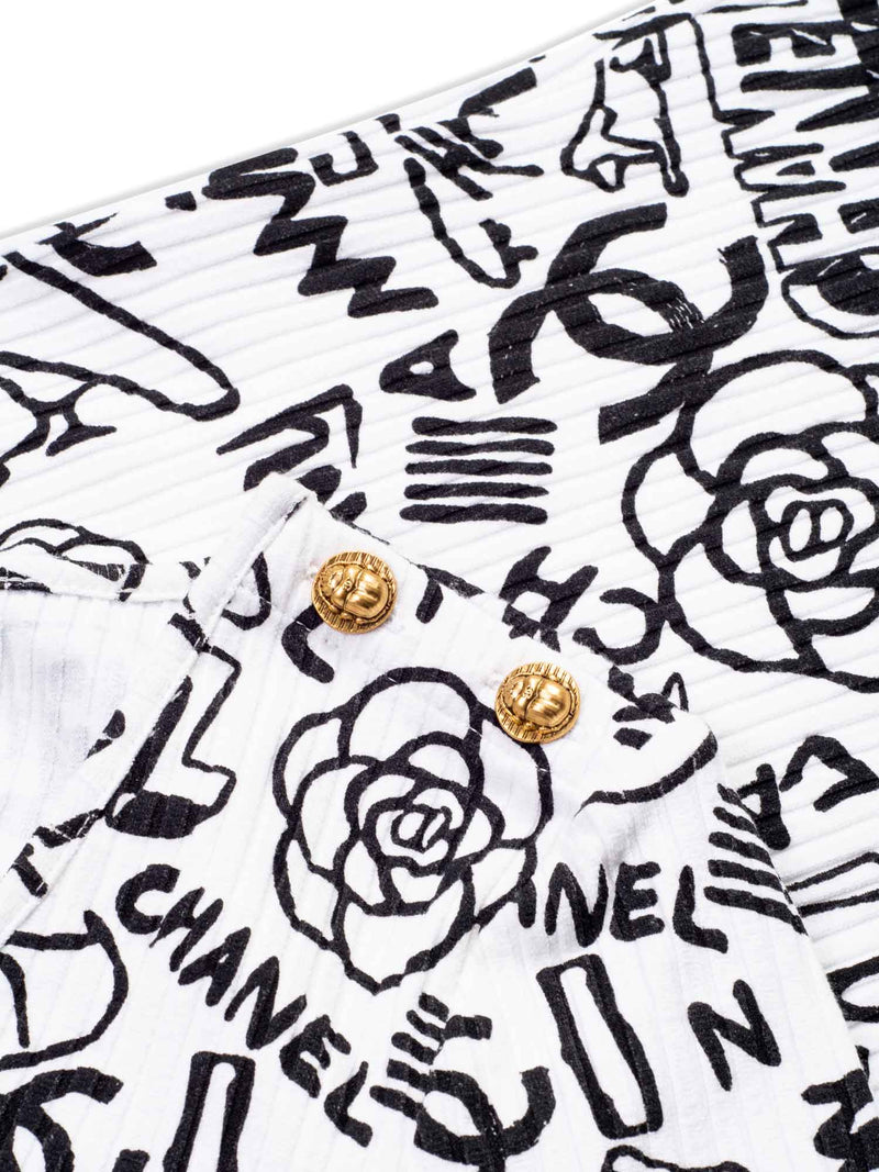 CHANEL Cotton Paris New York Graffiti T-Shirt Black White