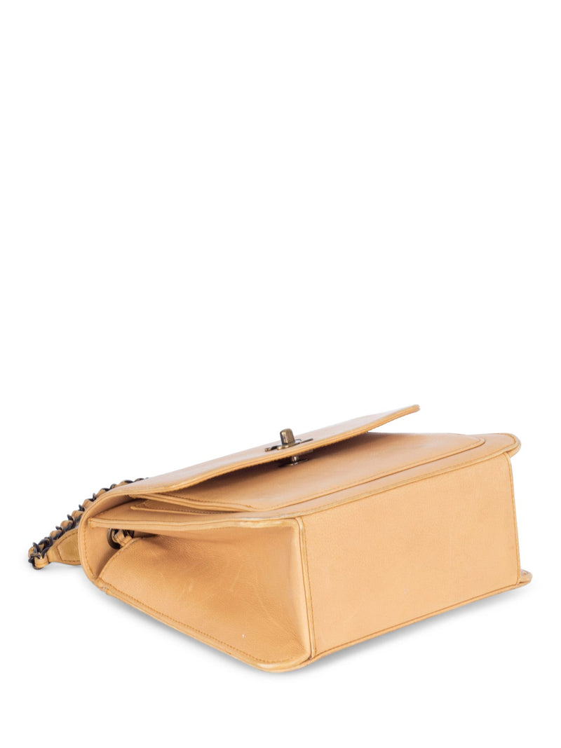 CHANEL Leather CC Logo Flap Messenger Bag Beige-designer resale