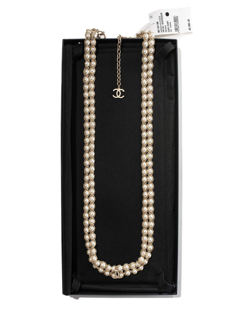 Long necklace - Metal, glass pearls & diamantés, gold, pearly white &  crystal — Fashion