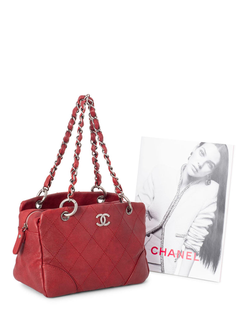 CHANEL Quilted Caviar CC Logo Petit Shopper Bag Red