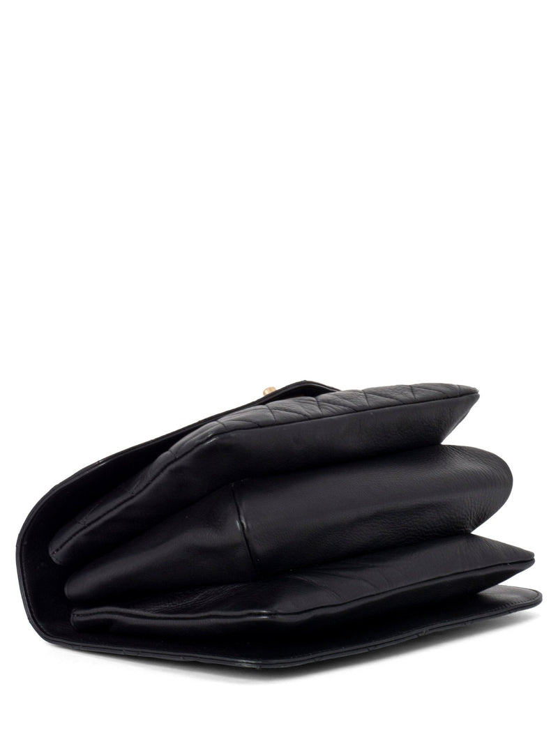 black chanel medium flap bag