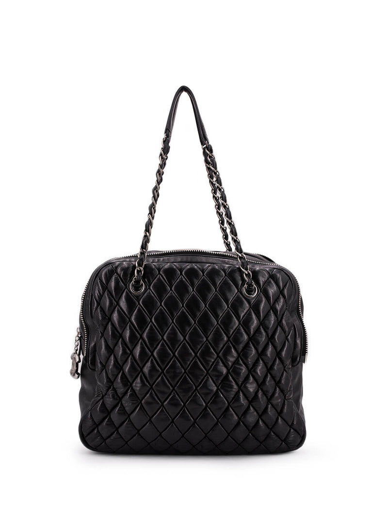 CHANEL Quilted Leather CC Logo Large Bag Black-designer resale