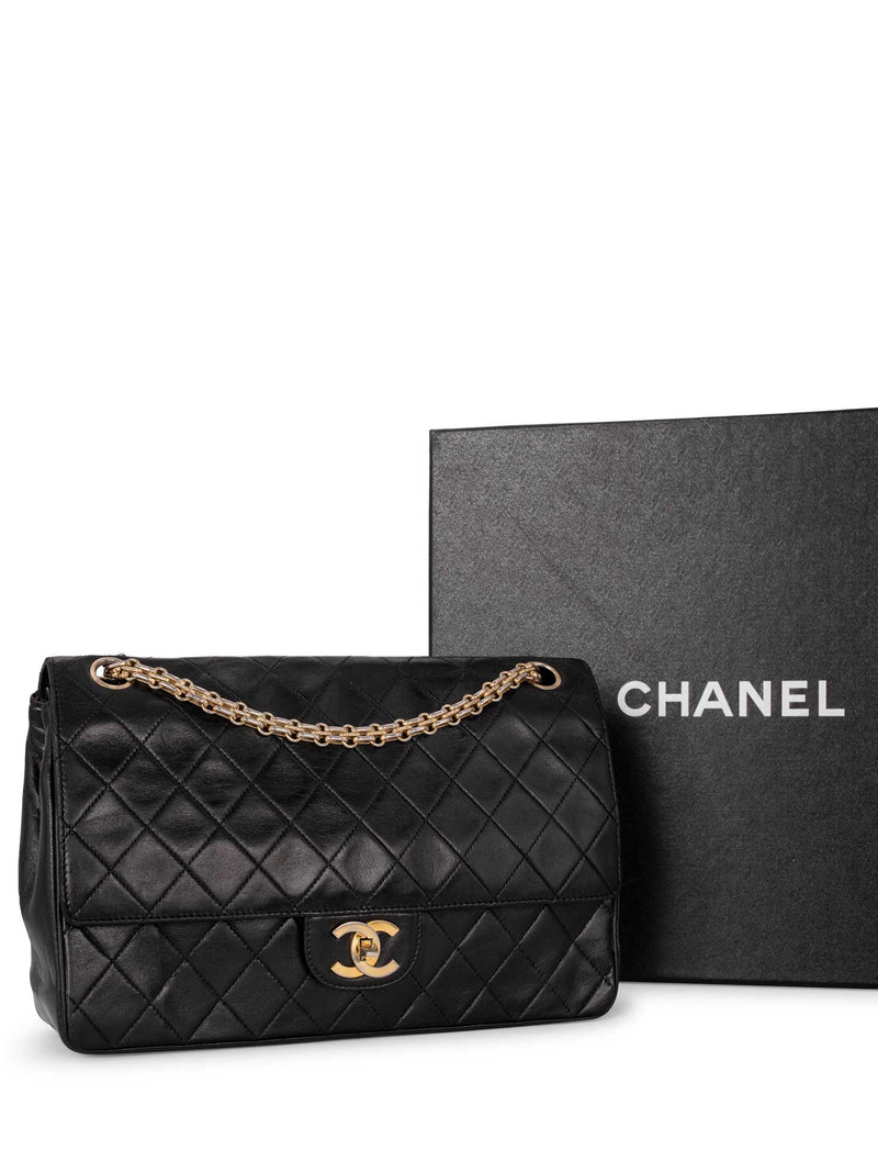 chanel black quilted handbag