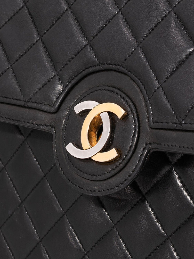 CHANEL Quilted Leather CC Logo Medium Flap Bag Black-designer resale