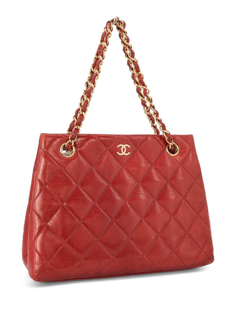 Rare/Vintage CHANEL Red flap Quilted CC Logo Lambskin chain w/Card & Tag