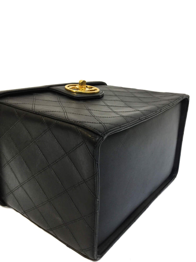 CHANEL Quilted Leather CC Vanity Globe Trotter Bag Black-designer resale