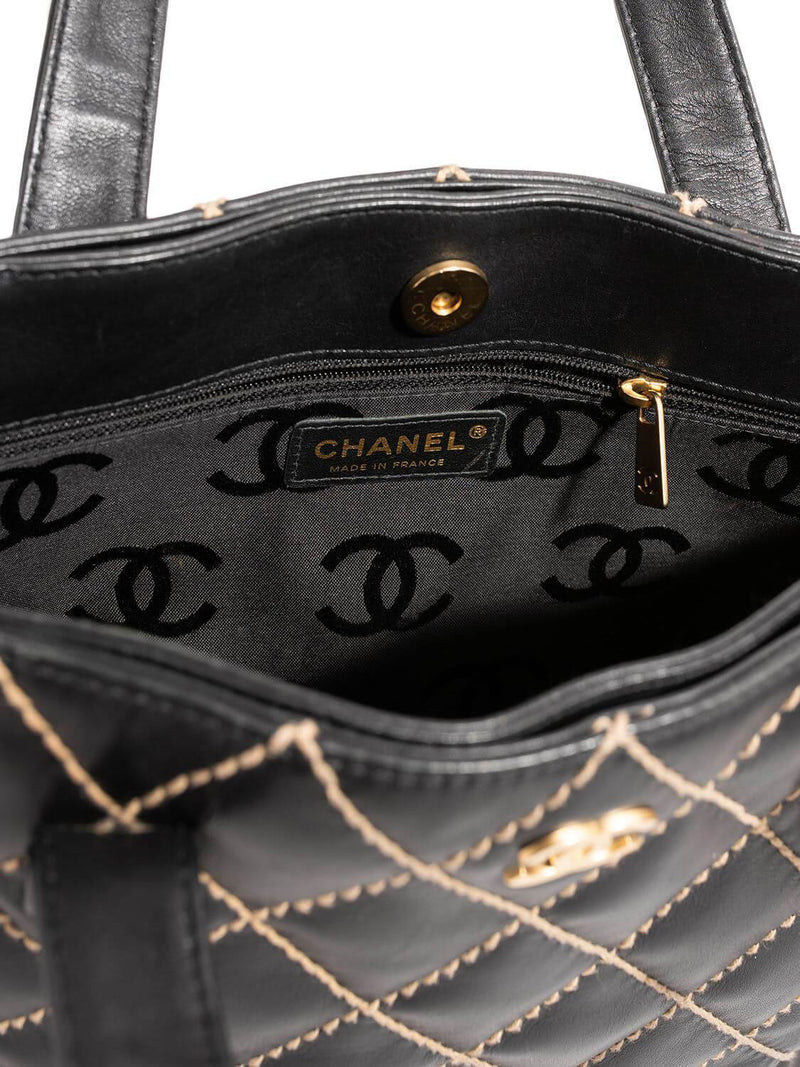 CHANEL Quilted Leather Surpique Bag Black-designer resale