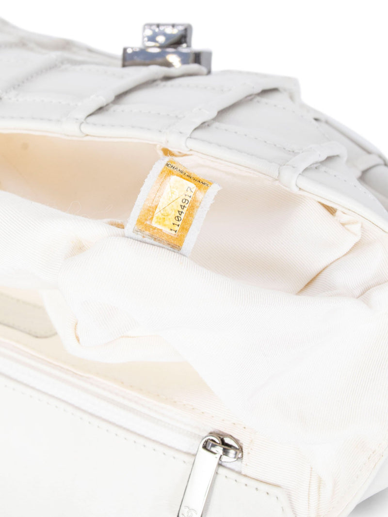 CHANEL Square Quilted Leather Medium Reissue Flap Bag White-designer resale