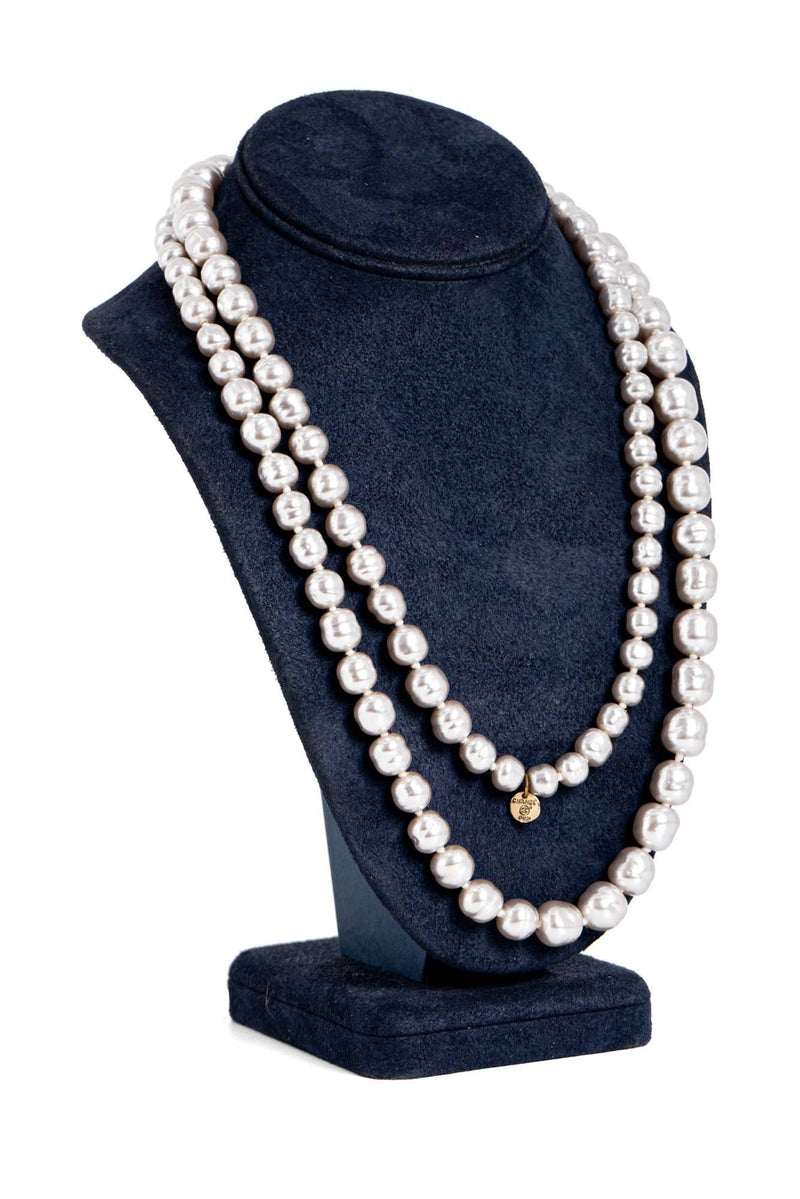 CHANEL Vintage CC Logo Pearl Long Necklace Grey-designer resale