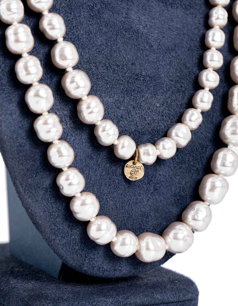 CHANEL Vintage CC Logo Pearl Long Necklace Grey-designer resale