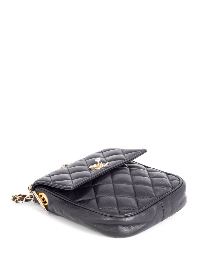 CHANEL Vintage CC Logo Quilted Leather Flap Messenger Bag Black-designer resale