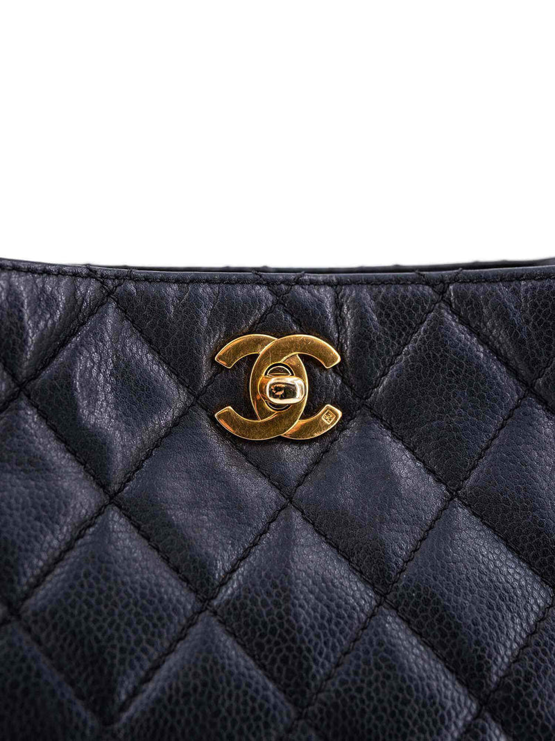 Chanel Black Caviar Leather Surpique CC Hobo Chanel
