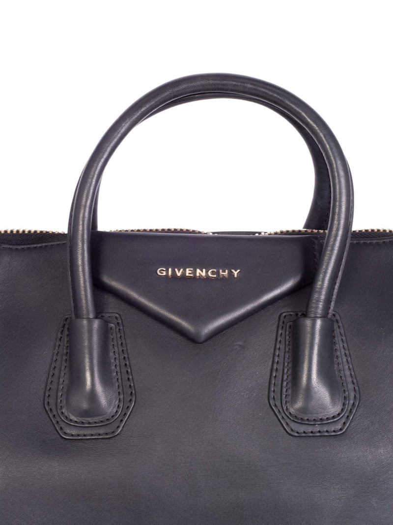 Givenchy Leather Medium Antigona Bag Black-designer resale
