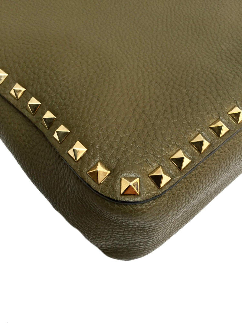 Green Pebbled Leather Rockstud Messenger Bag-designer resale