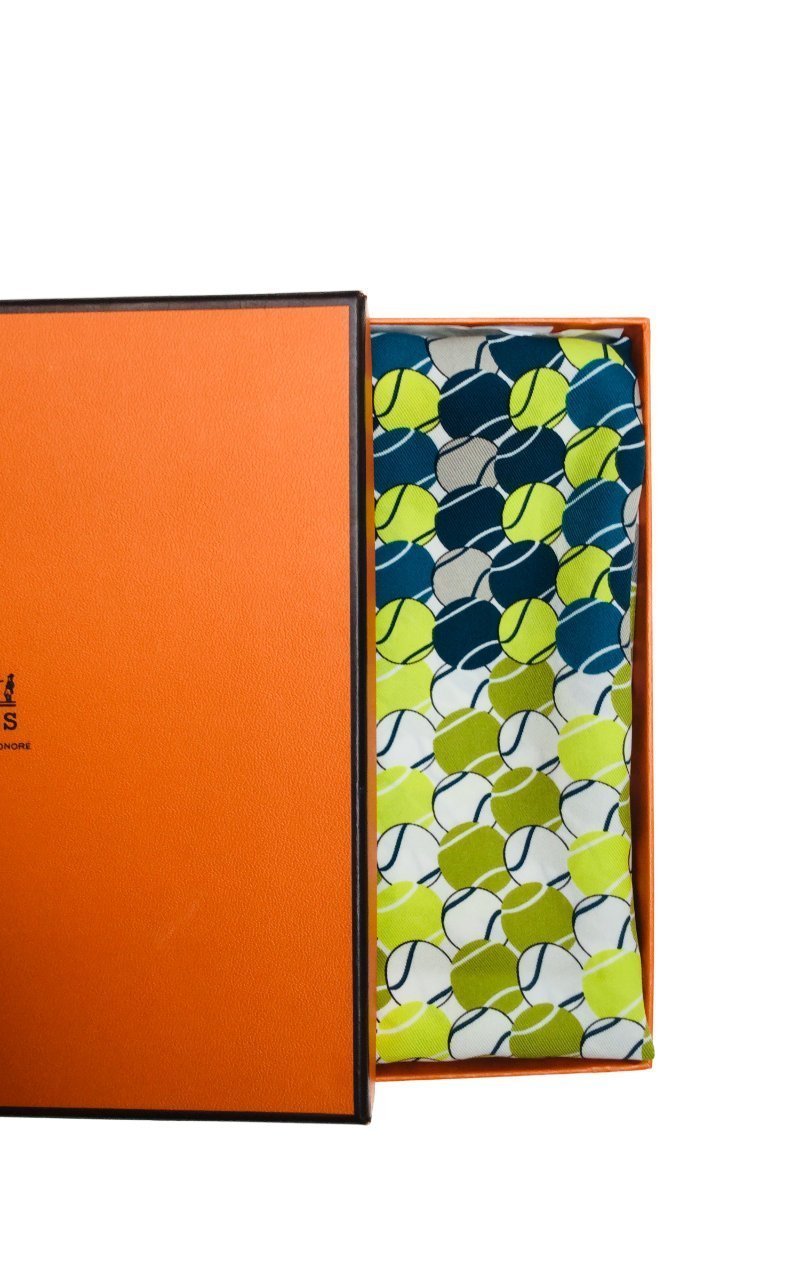 Hermes Silk A Man's World Scarf Blue 90-designer resale
