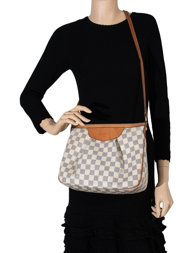 Louis Vuitton Damier Azur Siracusa Messenger Bag PM White-designer resale