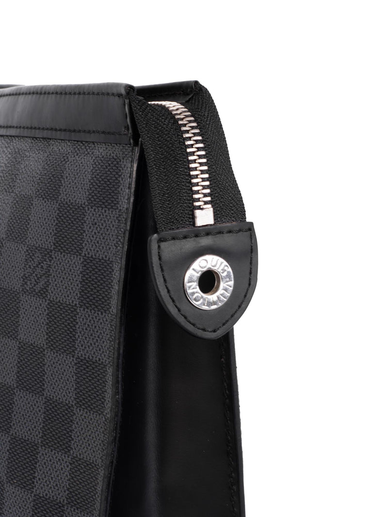 Louis Vuitton Damier Graphite Clutch Grey-designer resale