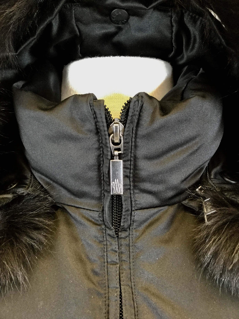 Moncler Fitted Goose Down Puffer Jacket Black-designer resale