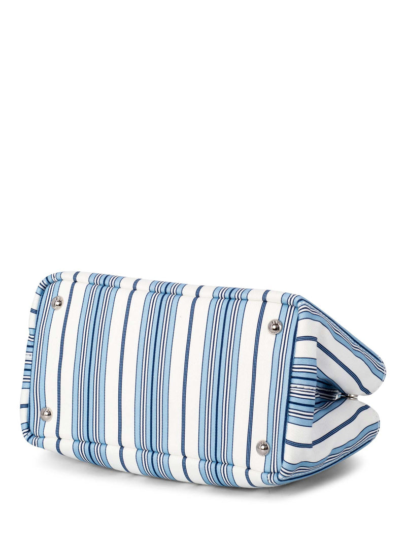 【関税＆送料込み】Prada Giardiniera Mini Logo-Embroidered Prada Giardiniera Mini Logo-embroidered Tote Bag In Beige