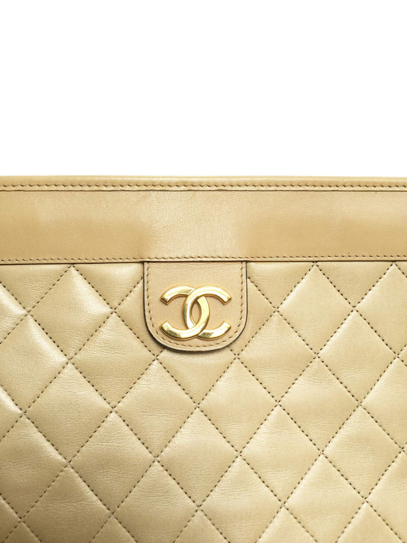 Quilted Leather Vintage CC Clutch Beige-designer resale
