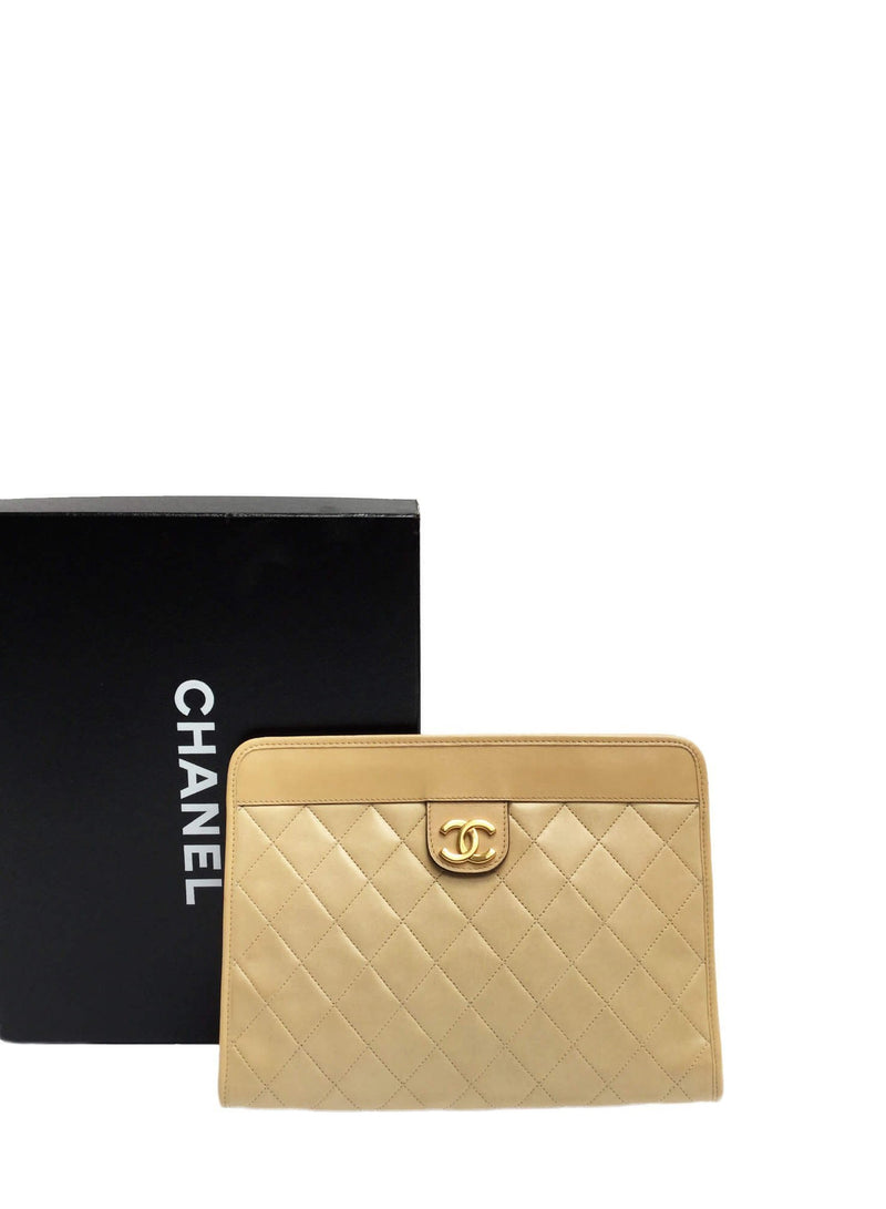 Quilted Leather Vintage CC Clutch Beige-designer resale