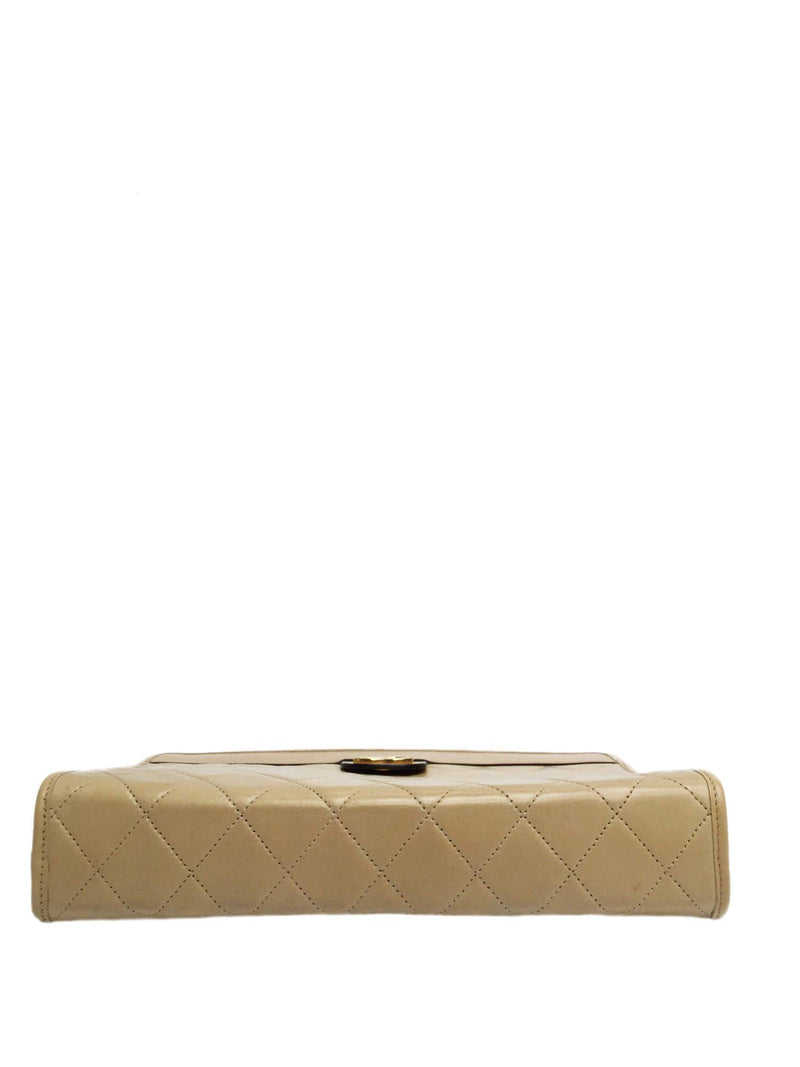 Quilted Leather Vintage CC Clutch Beige-designer resale