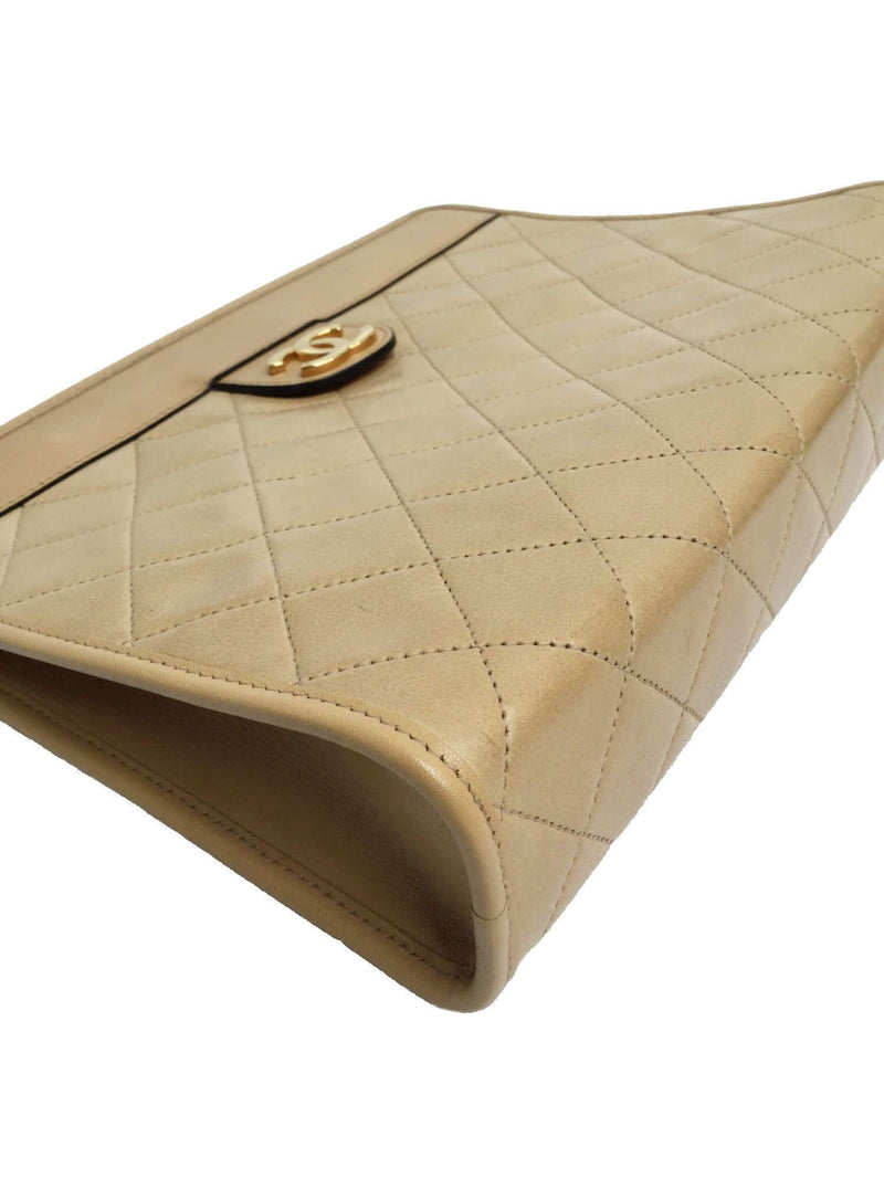 Quilted Leather Vintage CC Clutch Beige-designer resale