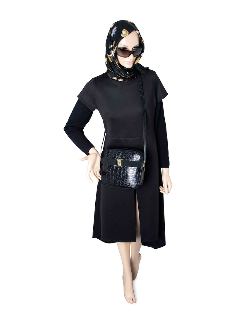 Salvatore Ferragamo Crocodile Embossed Vara Messenger Bag Black-designer resale