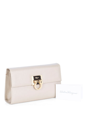 Salvatore Ferragamo Epsom Leather Gancini Wallet On Chain Messenger Bag Beige-designer resale