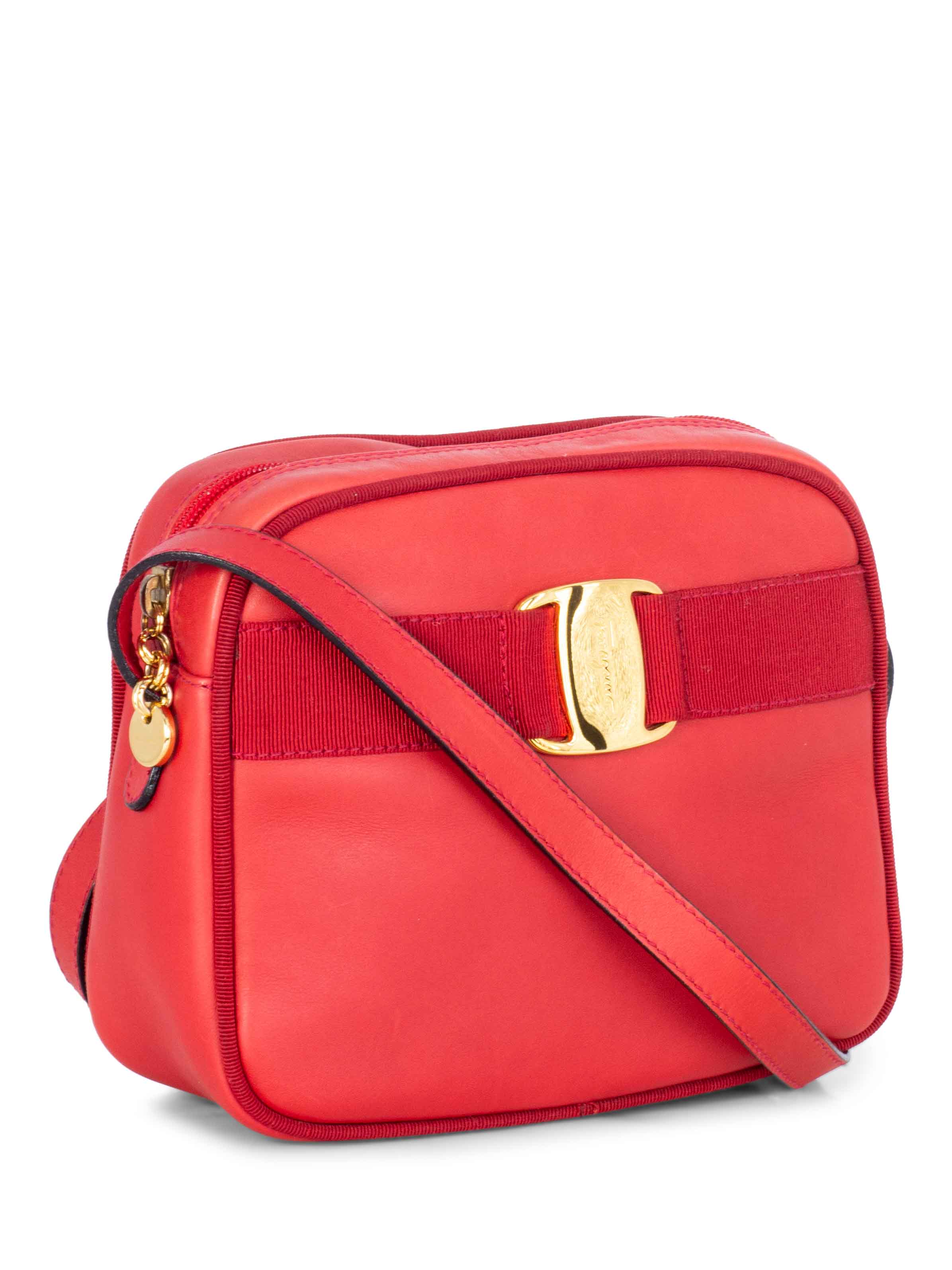 Salvatore Ferragamo Leather Vara Messenger Bag Red-designer resale