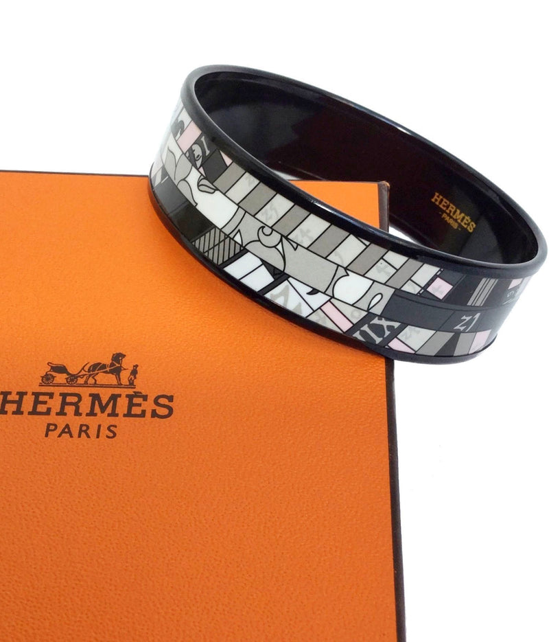 Wide Bangle Bracelet in Printed Multicolor Enamel Black Hardware 65-designer resale